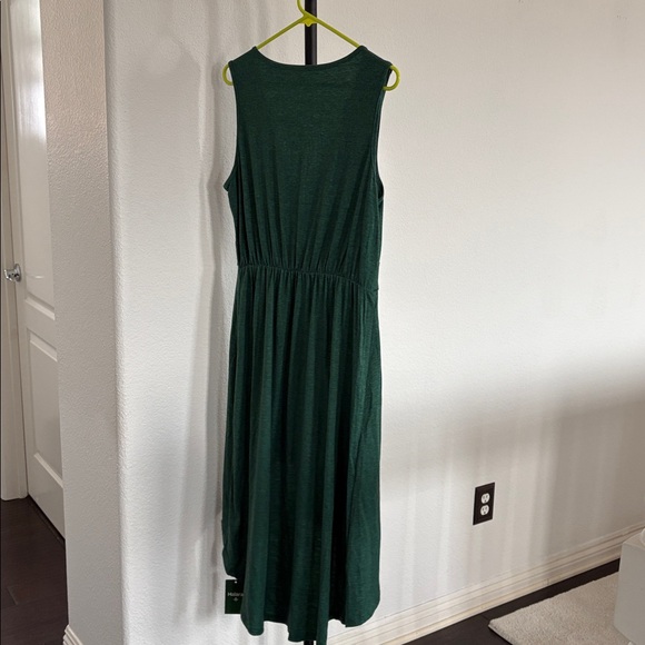 Halara Deep V Neck Sleeveless High Low Crossover Hem Midi NWT Size L - Picture 8 of 10